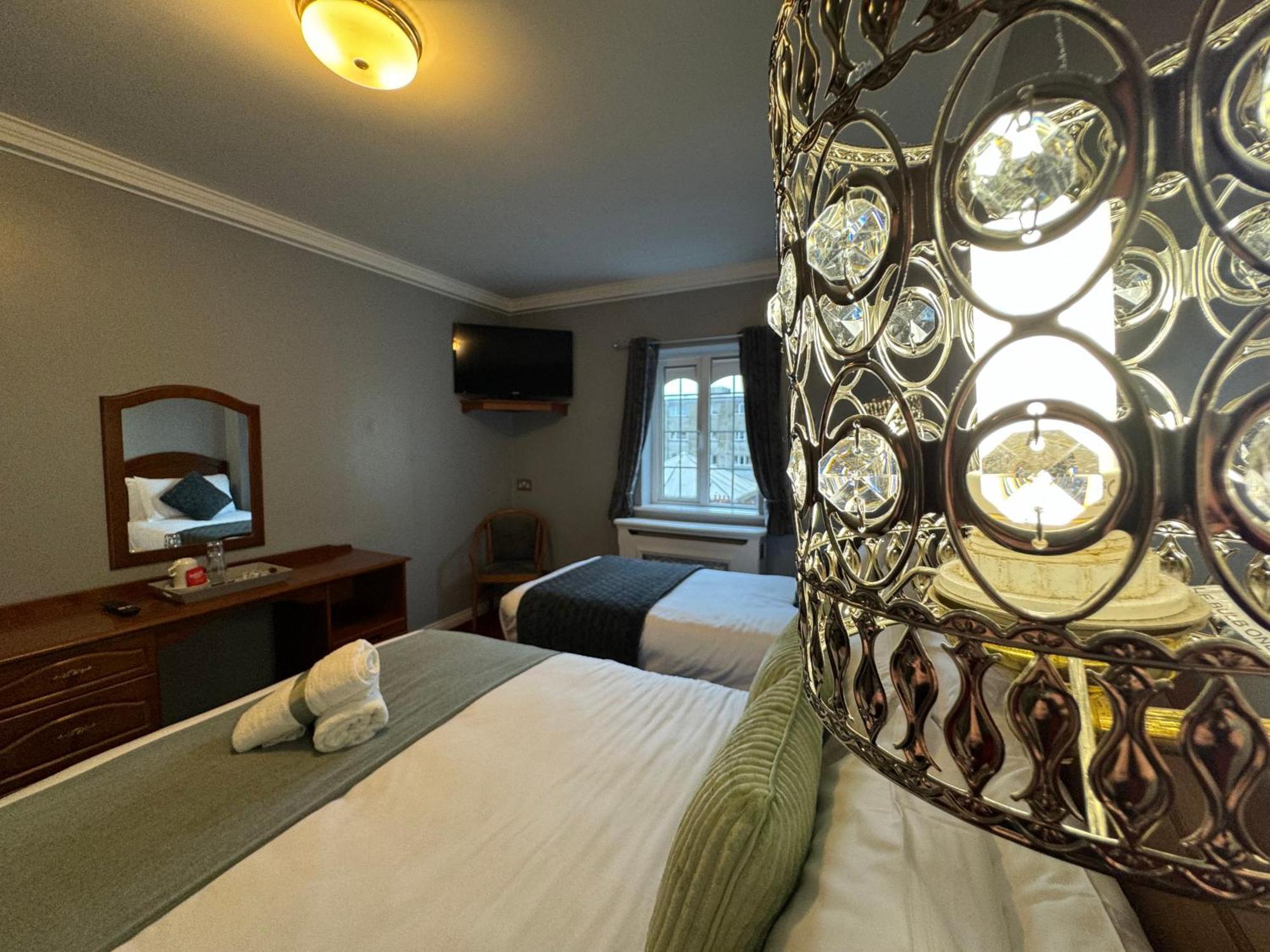 Hotel The Killarney Grand Extérieur photo
