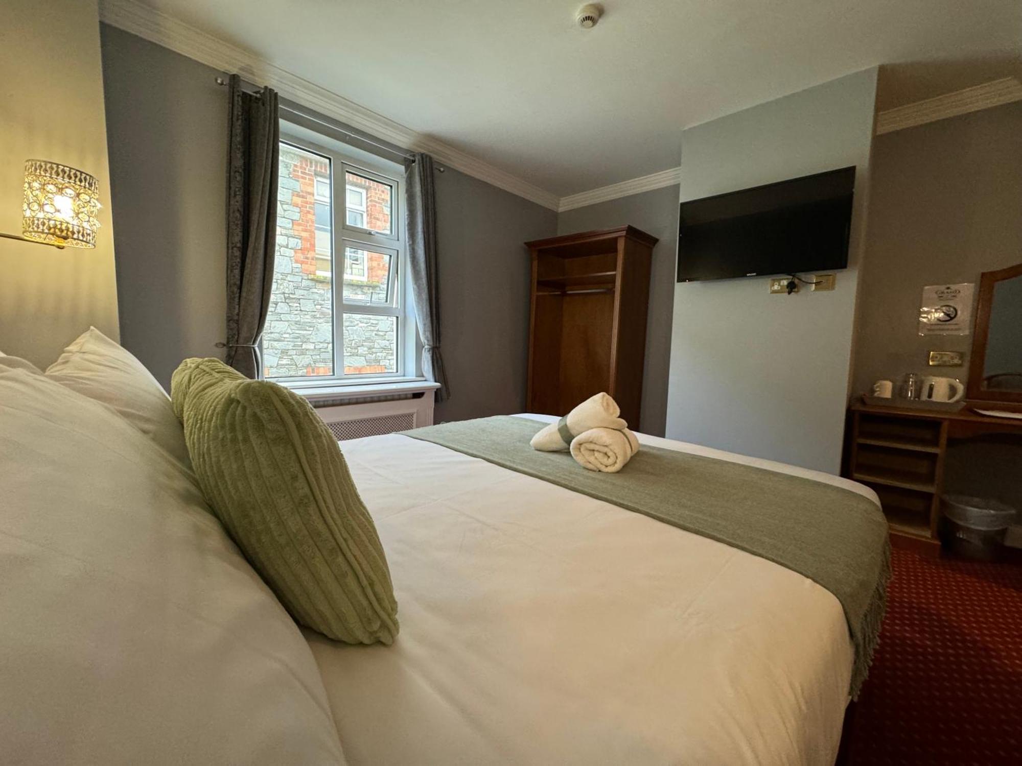 Hotel The Killarney Grand Extérieur photo