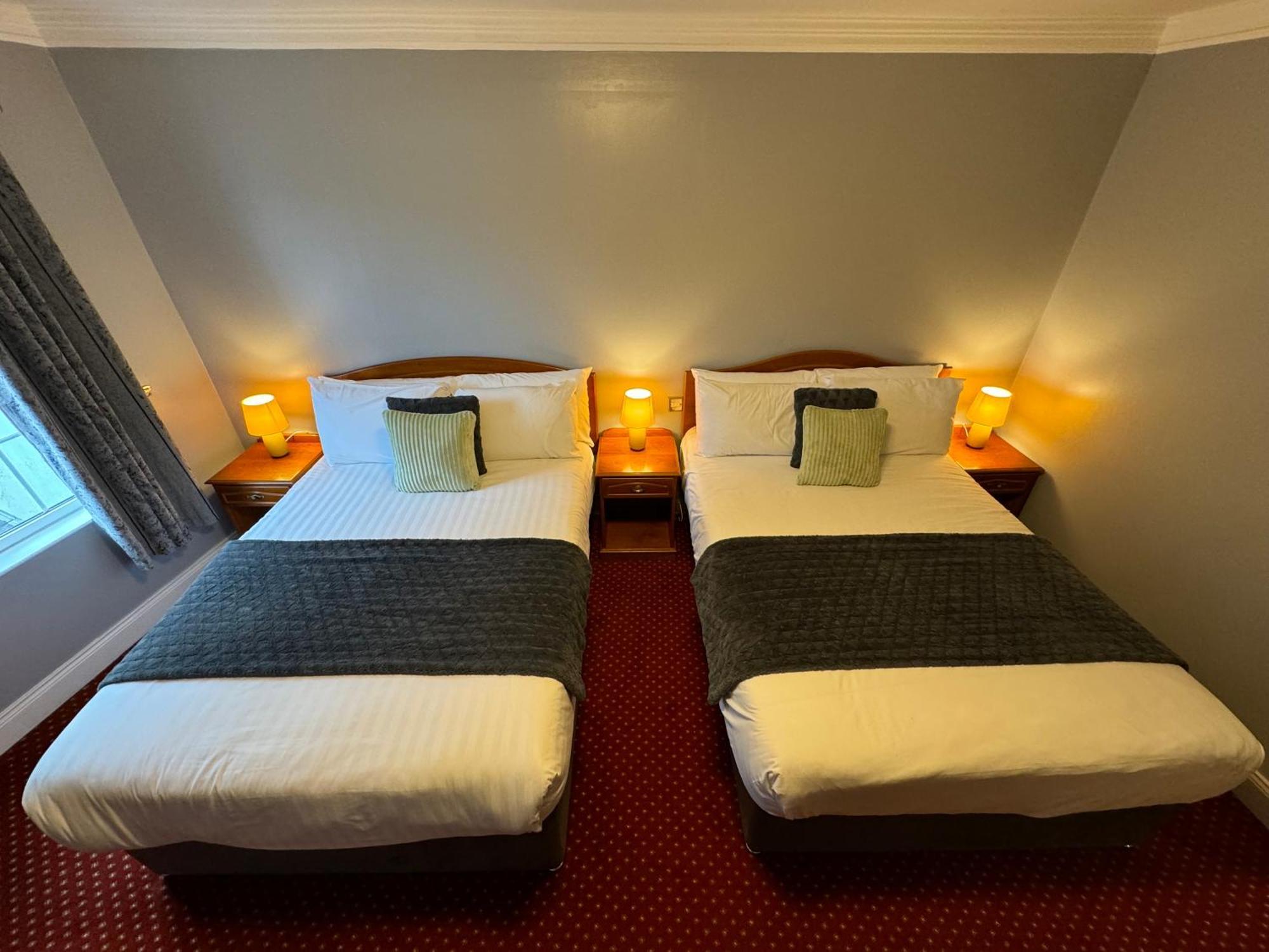 Hotel The Killarney Grand Extérieur photo
